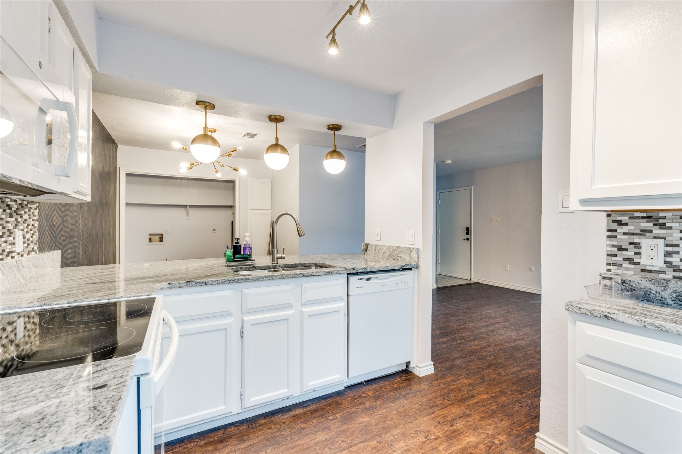 2330 Kennington Drive D , Arlington, TX, 76012 | 20940538 | Realty Texas LLC