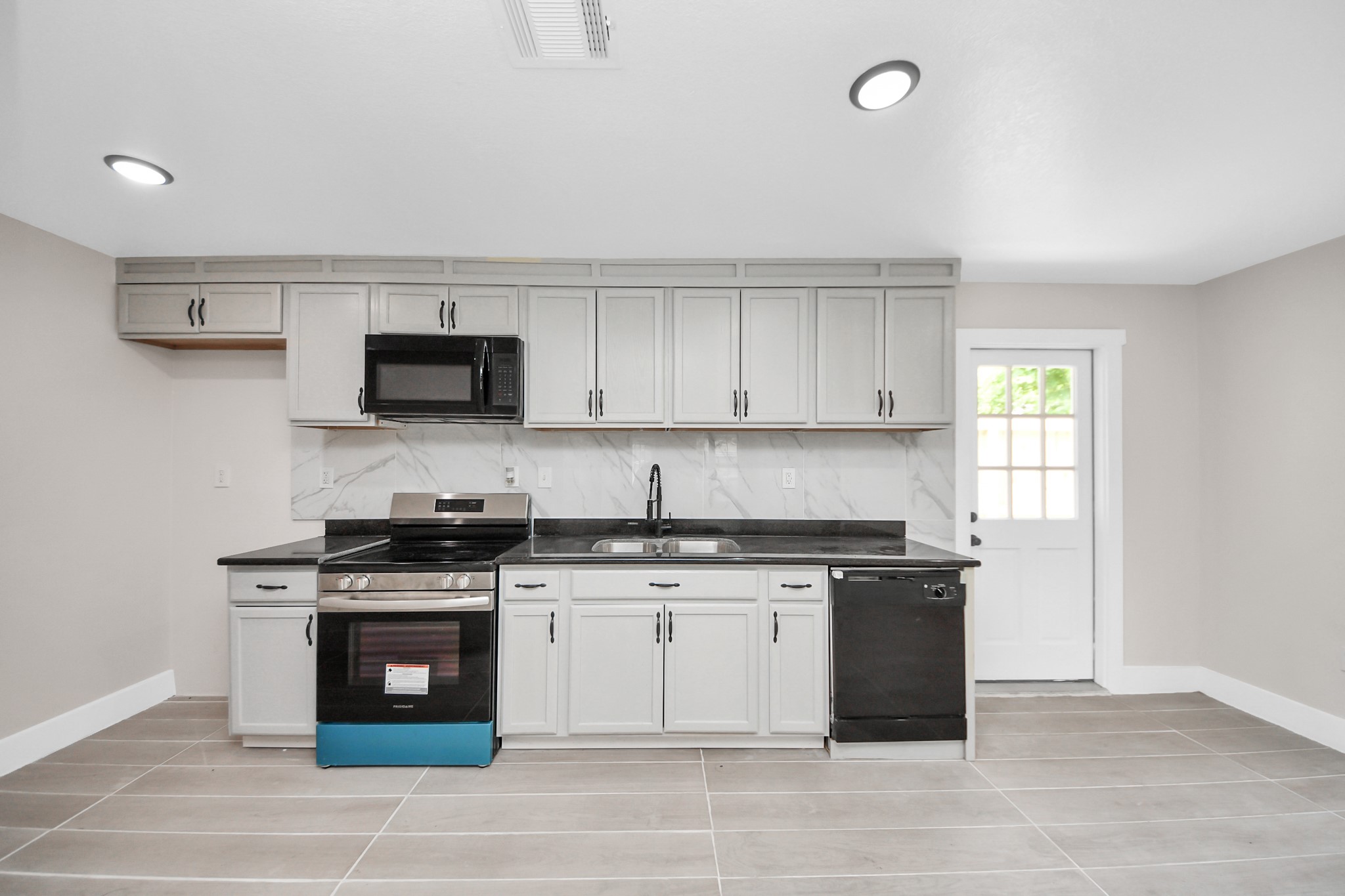5903 Belneath Street , Houston, TX, 77033 | 49486422 | Realty Texas LLC
