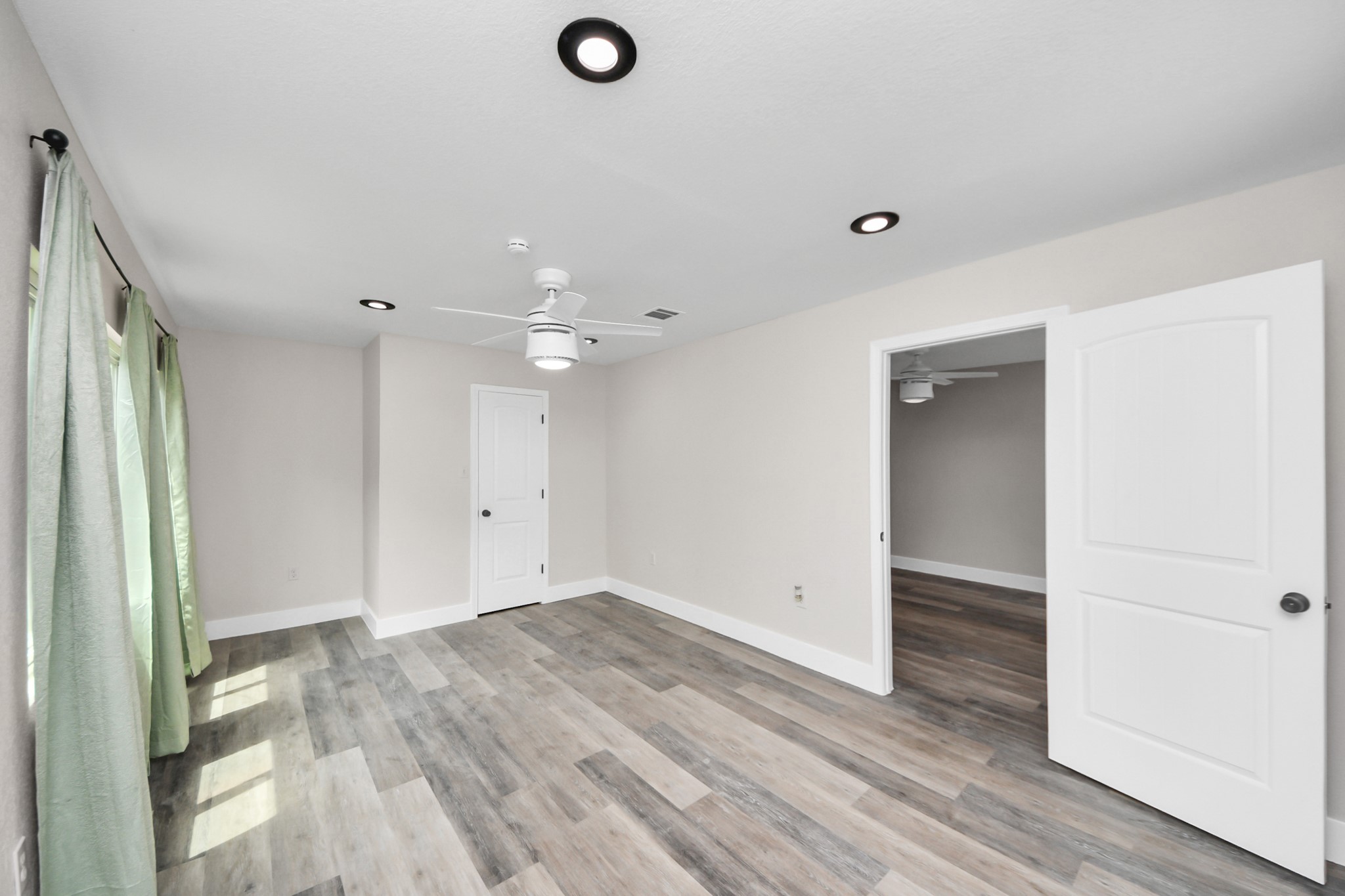 5903 Belneath Street , Houston, TX, 77033 | 49486422 | Realty Texas LLC
