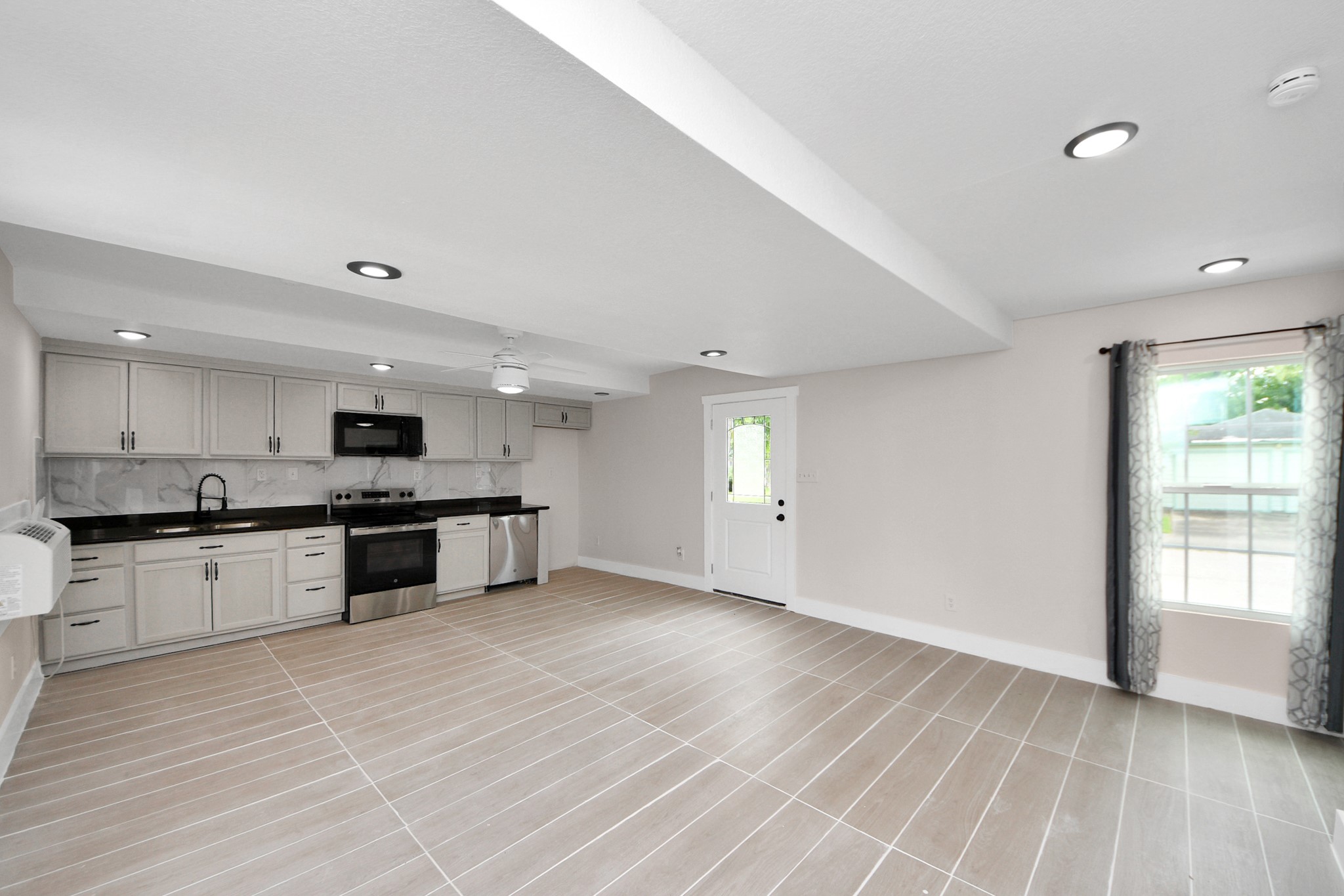 5903 Belneath Street , Houston, TX, 77033 | 49486422 | Realty Texas LLC