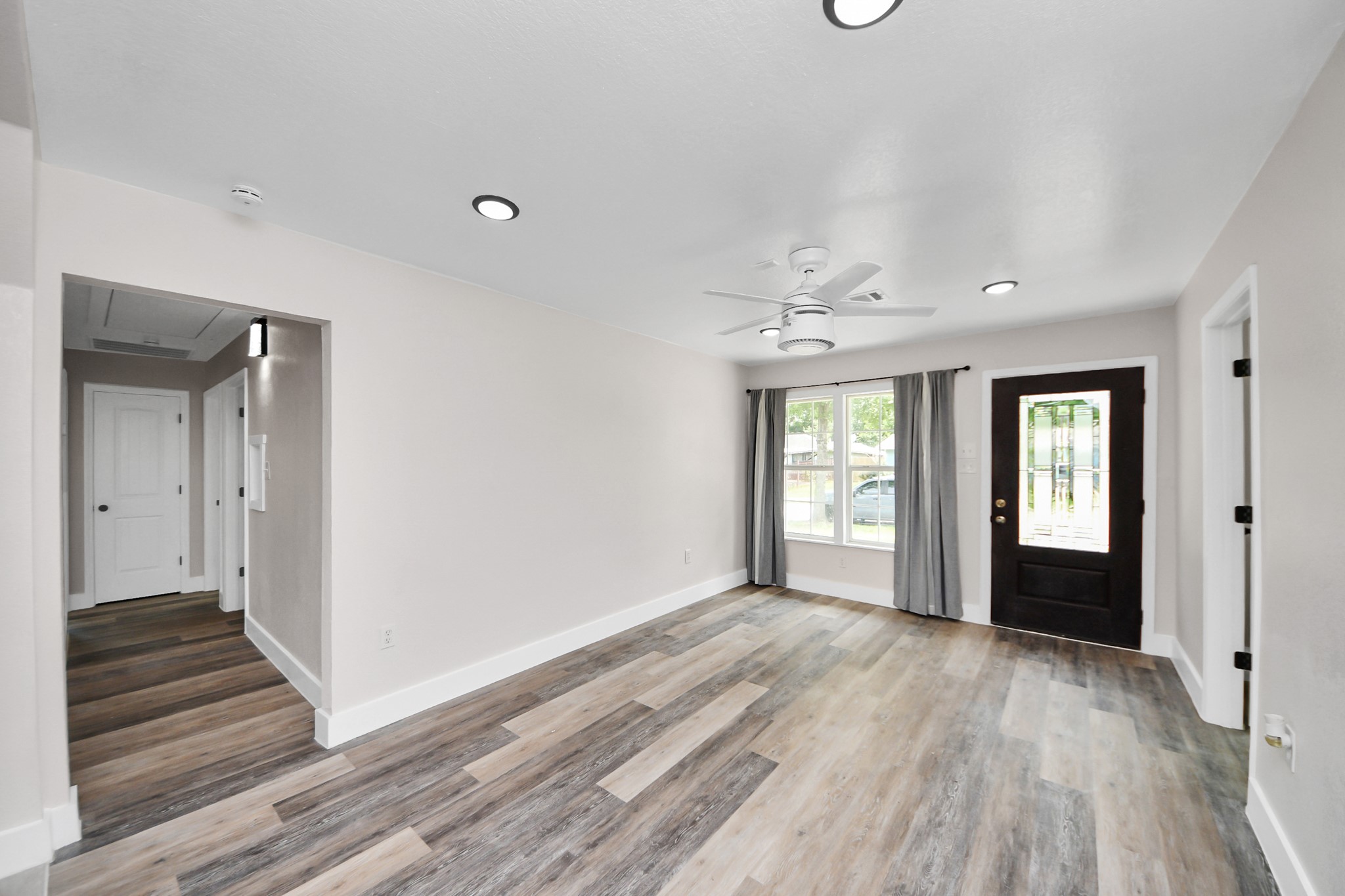 5903 Belneath Street , Houston, TX, 77033 | 49486422 | Realty Texas LLC