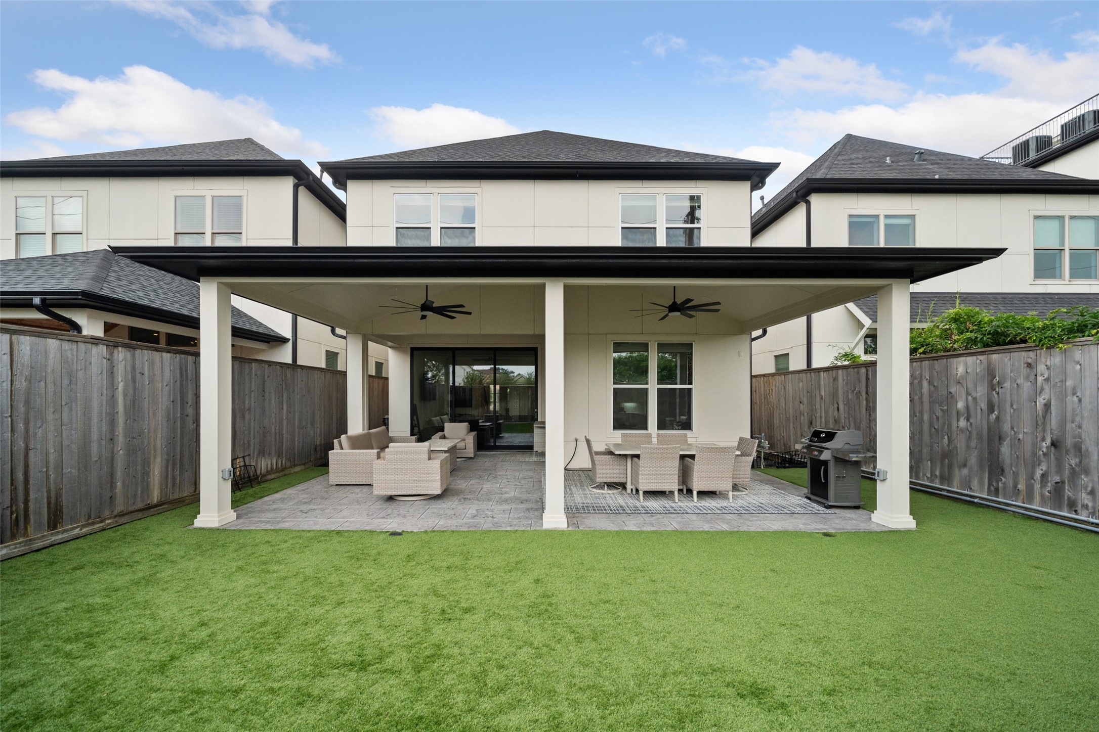 6006 Cottage Grove Lake Drive , Houston, TX, 77007 | 65450670 | Realty Texas LLC
