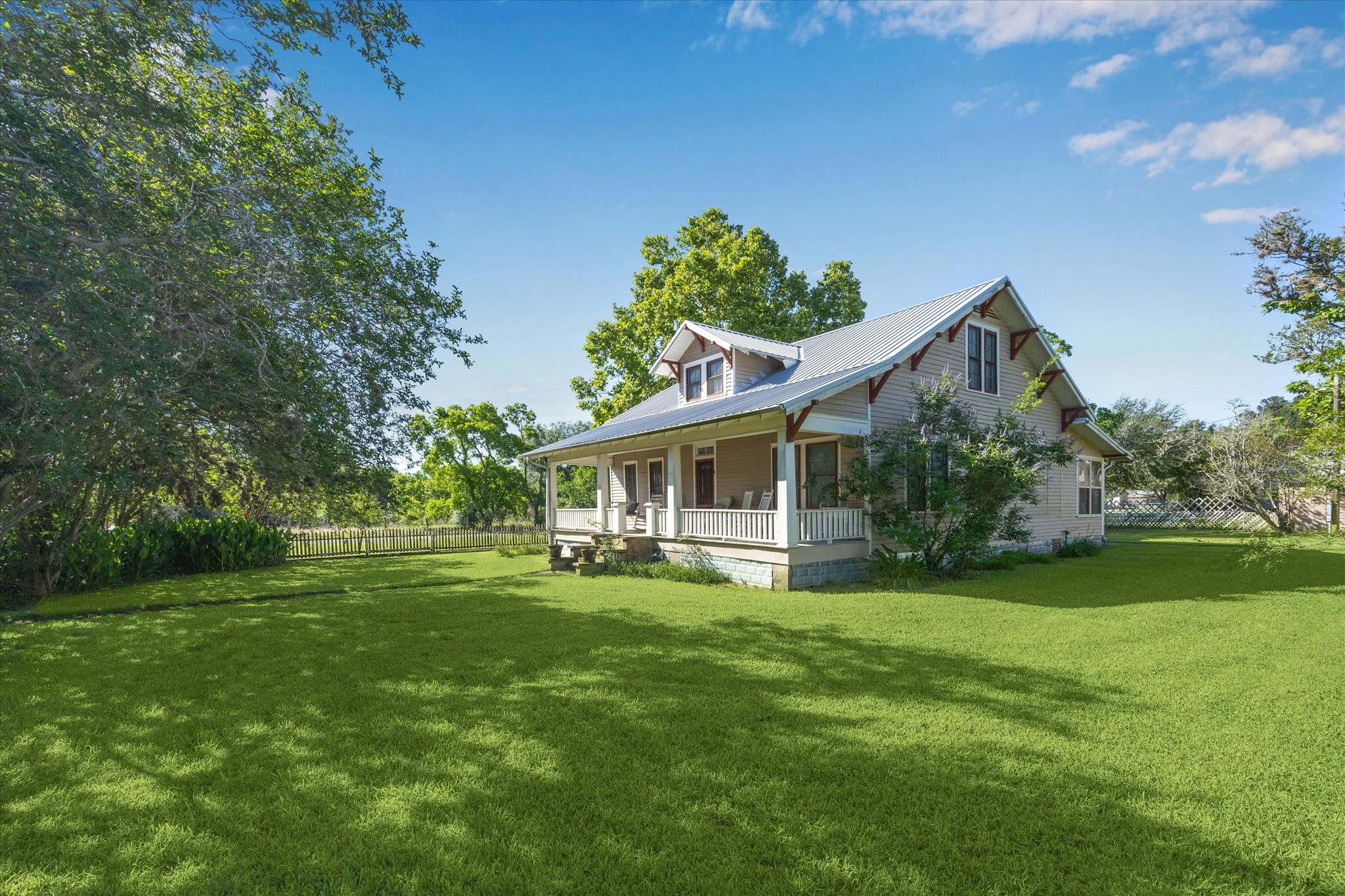 10753 Track Road E , Cat Spring, TX, 78933 | 10215555 | Realty Texas LLC