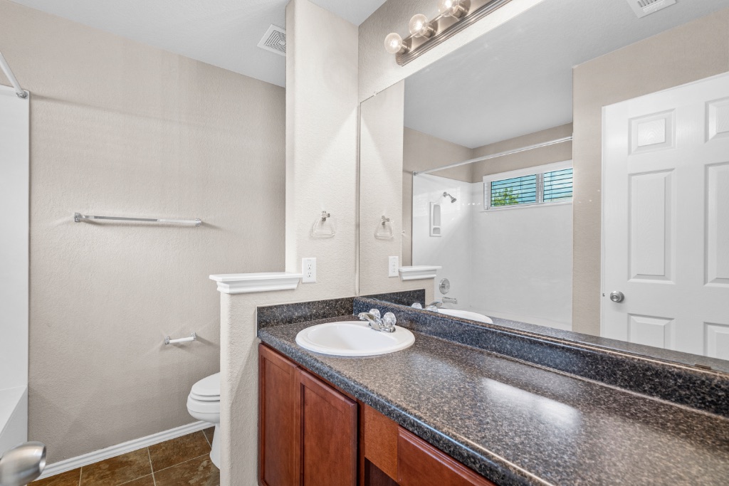 315 Lidell Street , Hutto, TX, 78634 | 7318876 | Realty Texas LLC