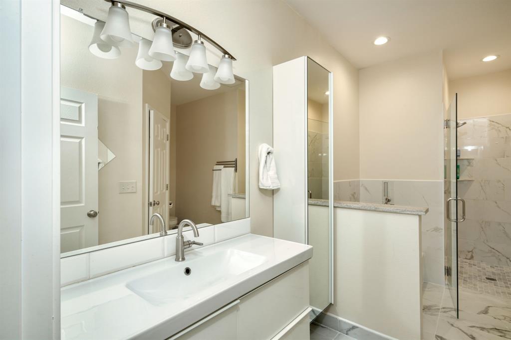 2409 Pecan ST, Bastrop, TX, 78602 | 2993549 | Realty Texas LLC