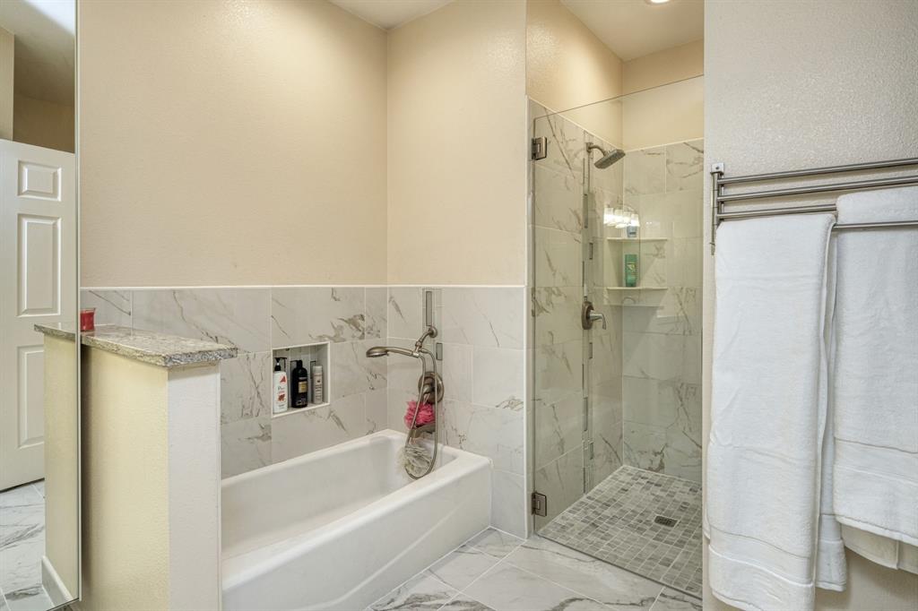 2409 Pecan ST, Bastrop, TX, 78602 | 2993549 | Realty Texas LLC