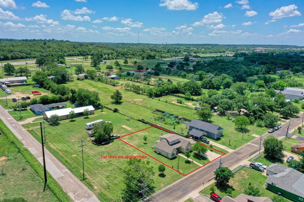 2409 Pecan ST, Bastrop, TX, 78602 | 2993549 | Realty Texas LLC