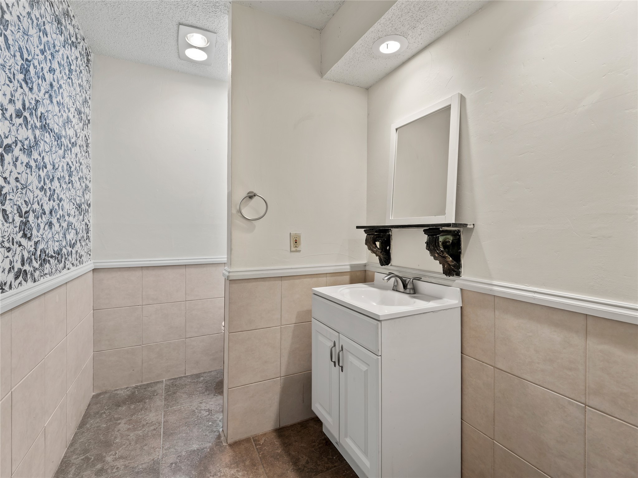 12605 Burninglog Lane , Dallas, TX, 75243 | 20941078 | Realty Texas LLC