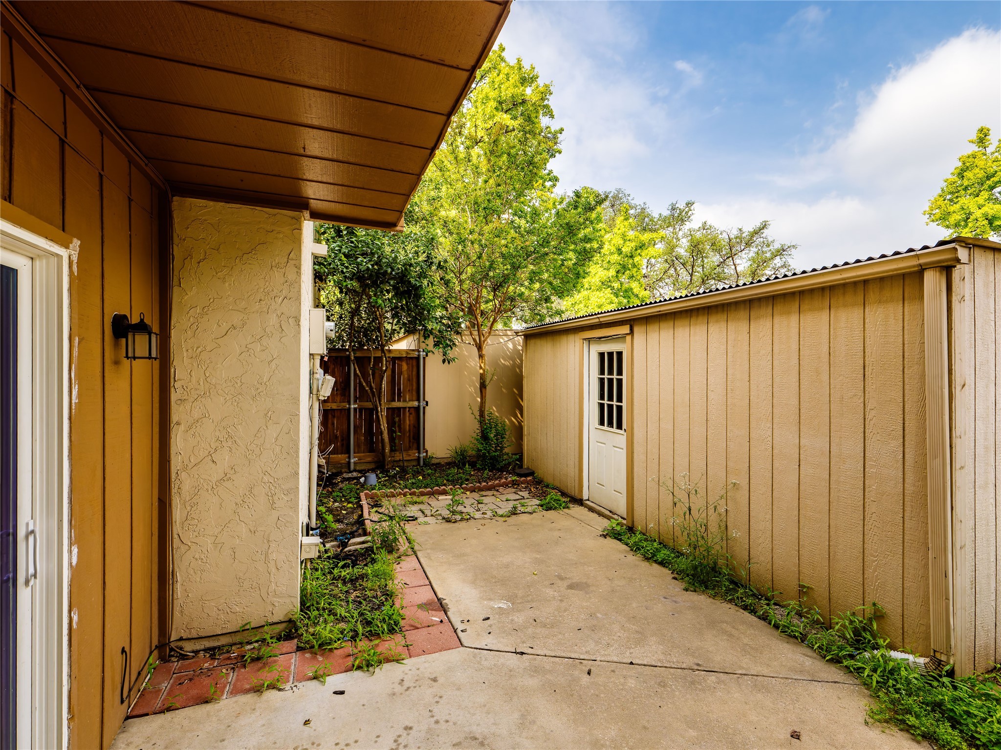 12605 Burninglog Lane , Dallas, TX, 75243 | 20941078 | Realty Texas LLC