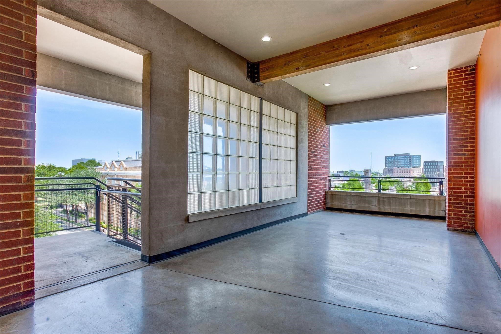 2502 Live Oak Street 309 , Dallas, TX, 75204 | 20941124 | Realty Texas LLC