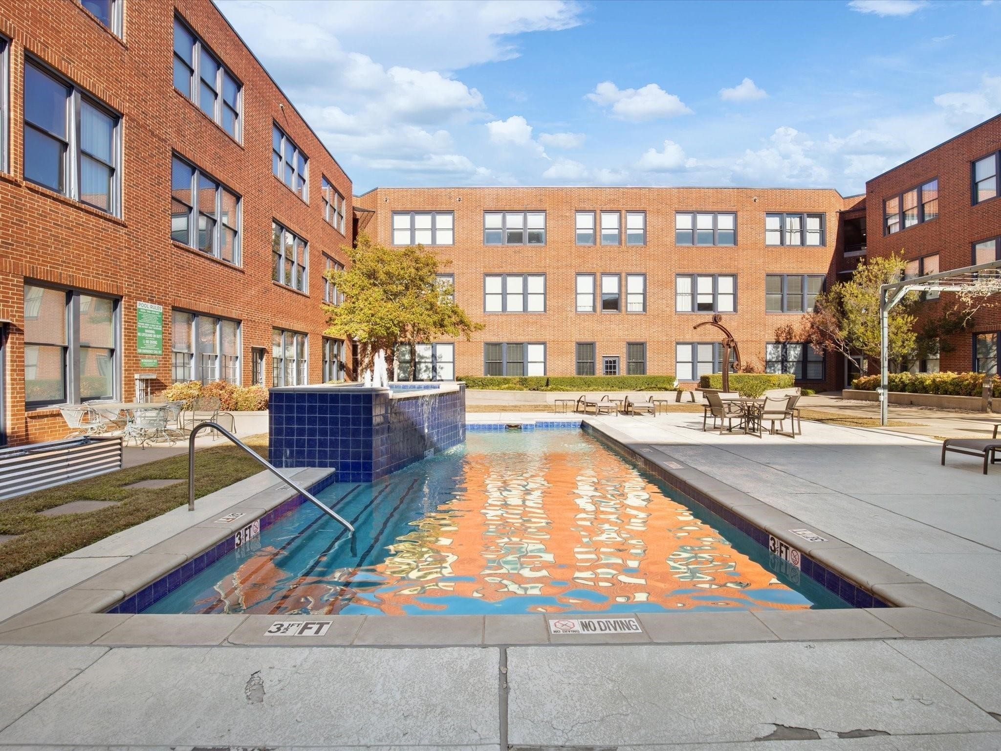 2502 Live Oak Street 309 , Dallas, TX, 75204 | 20941124 | Realty Texas LLC