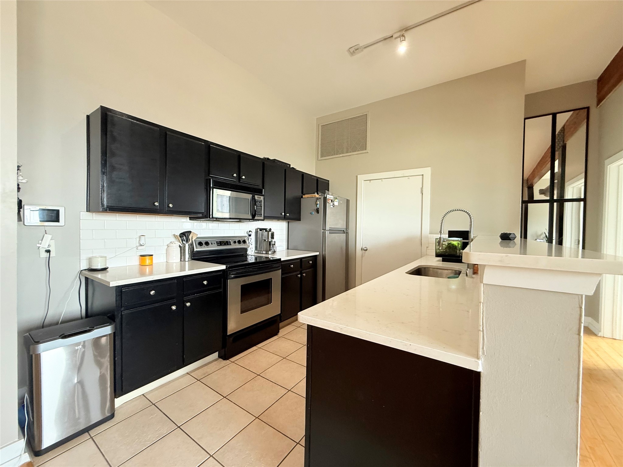 2502 Live Oak Street 309 , Dallas, TX, 75204 | 20941124 | Realty Texas LLC