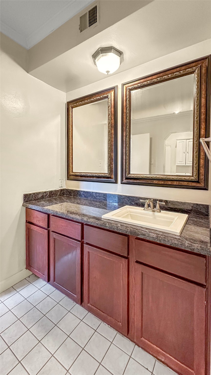 2121 El Paseo Street 1511 , Houston, TX, 77054 | 3522744 | Realty Texas LLC