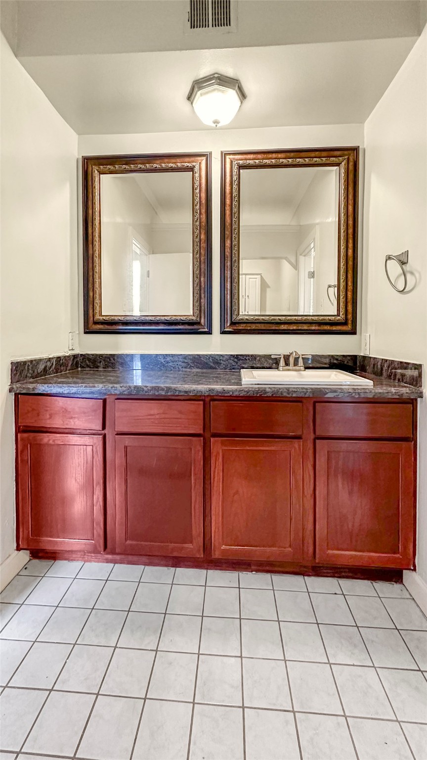 2121 El Paseo Street 1511 , Houston, TX, 77054 | 3522744 | Realty Texas LLC