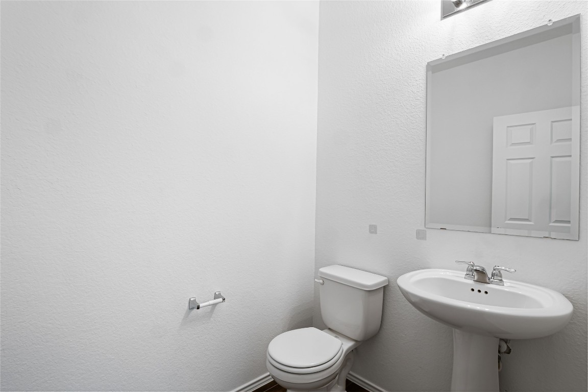 137 Bennington Drive , Liberty Hill, TX, 78642 | 8542258 | Realty Texas LLC