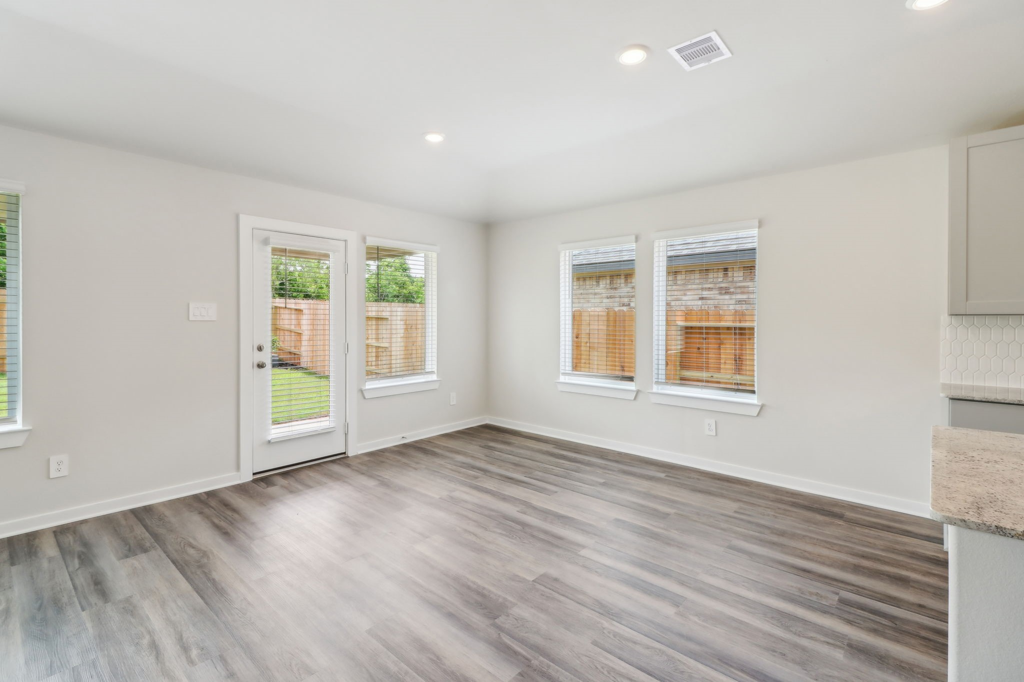 7730 Beaufort Lane , Baytown, TX, 77523 | 77620418 | Realty Texas LLC