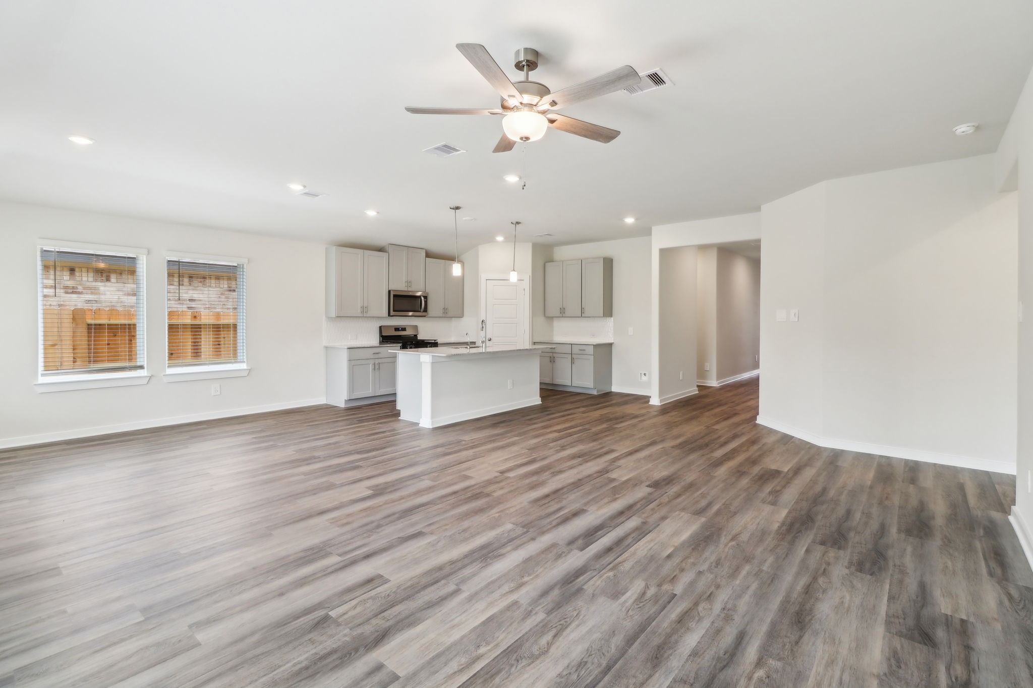 7730 Beaufort Lane , Baytown, TX, 77523 | 77620418 | Realty Texas LLC