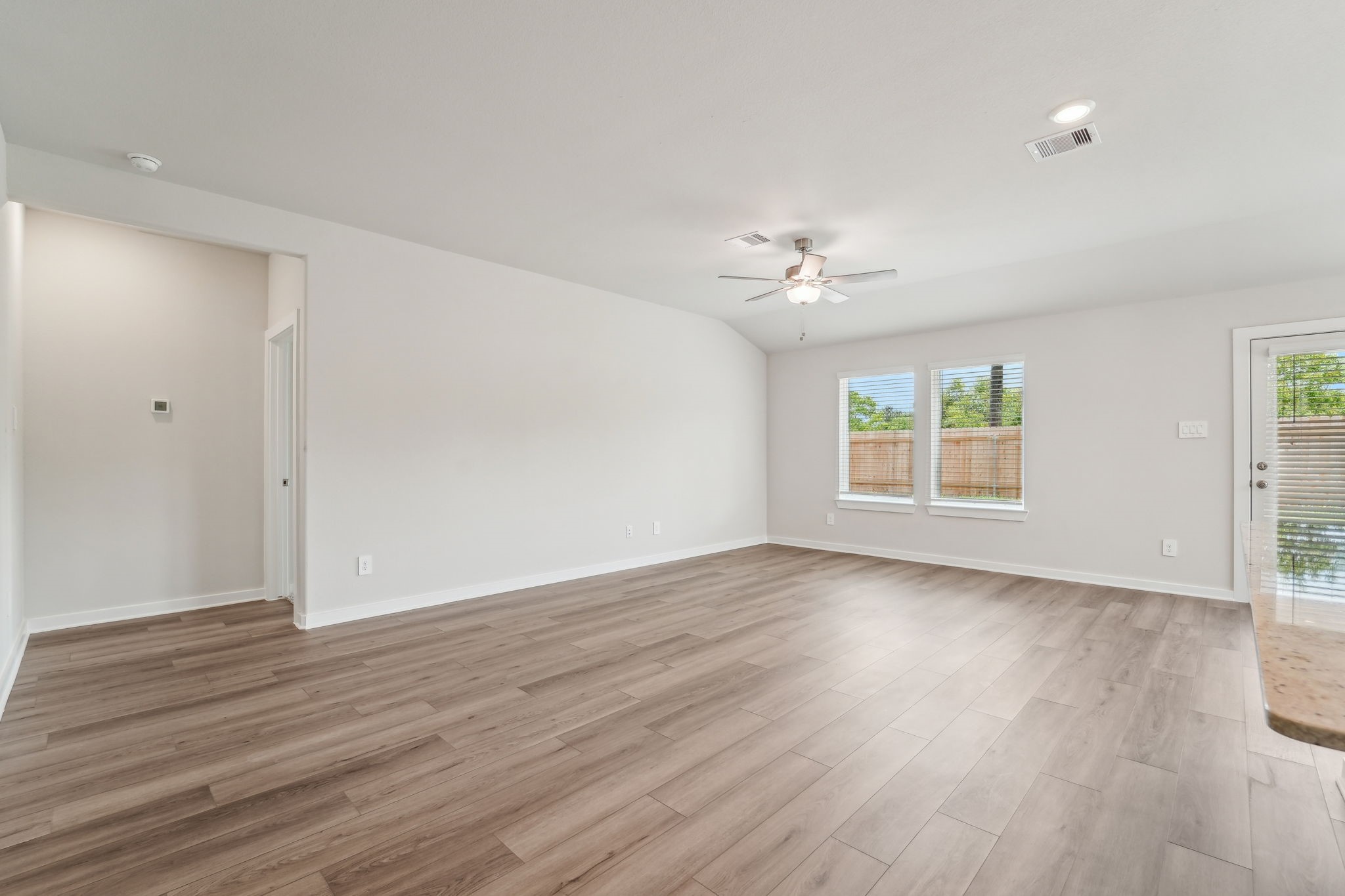 7738 Beaufort Lane , Baytown, TX, 77523 | 71479734 | Realty Texas LLC