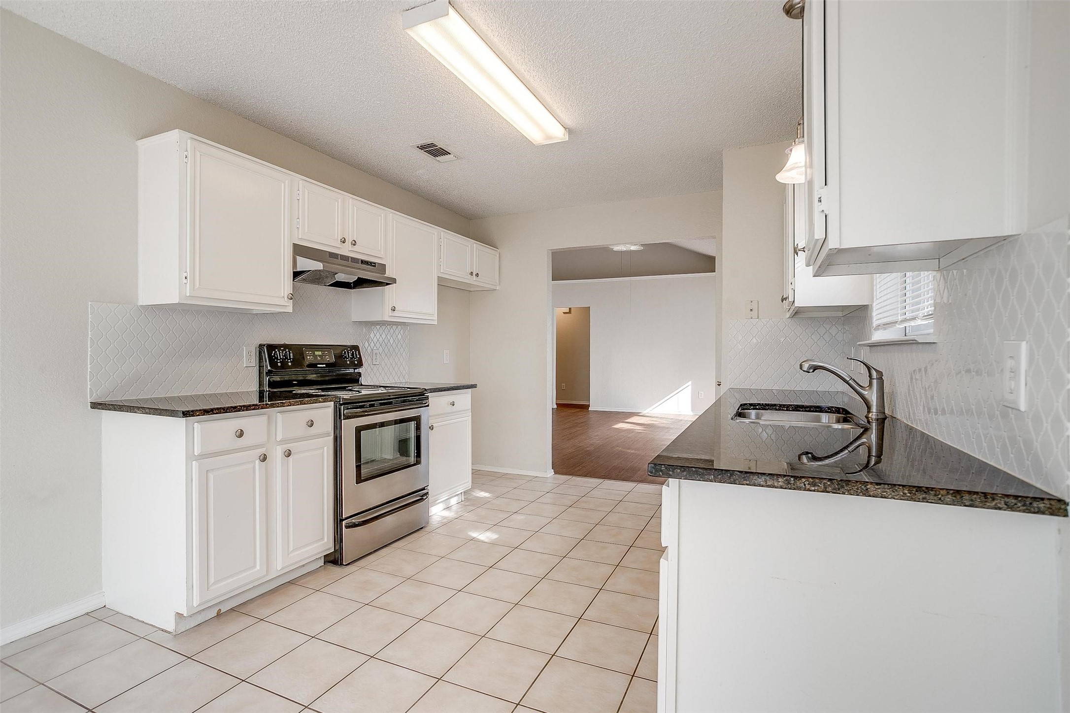 10832 Cobblestone Drive , Benbrook, TX, 76126 | 20941664 | Realty Texas LLC