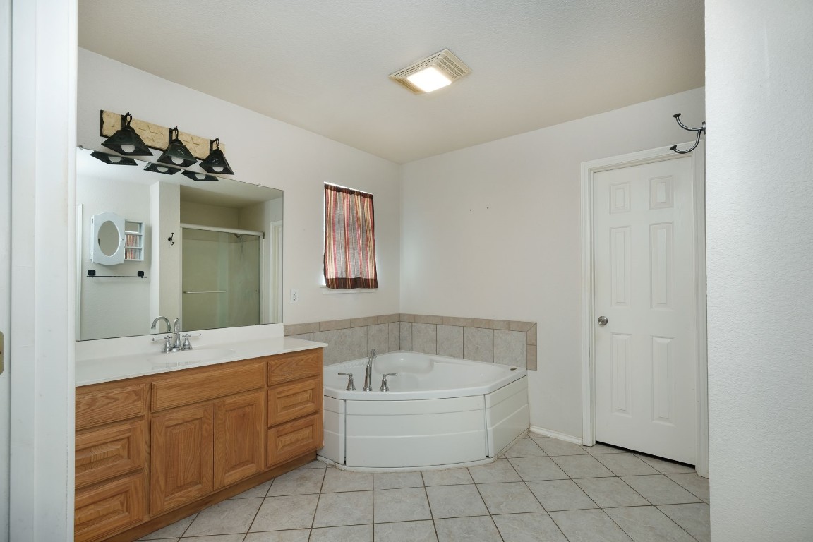 1970 County Road 284 , Liberty Hill, TX, 78642 | 4462233 | Realty Texas LLC