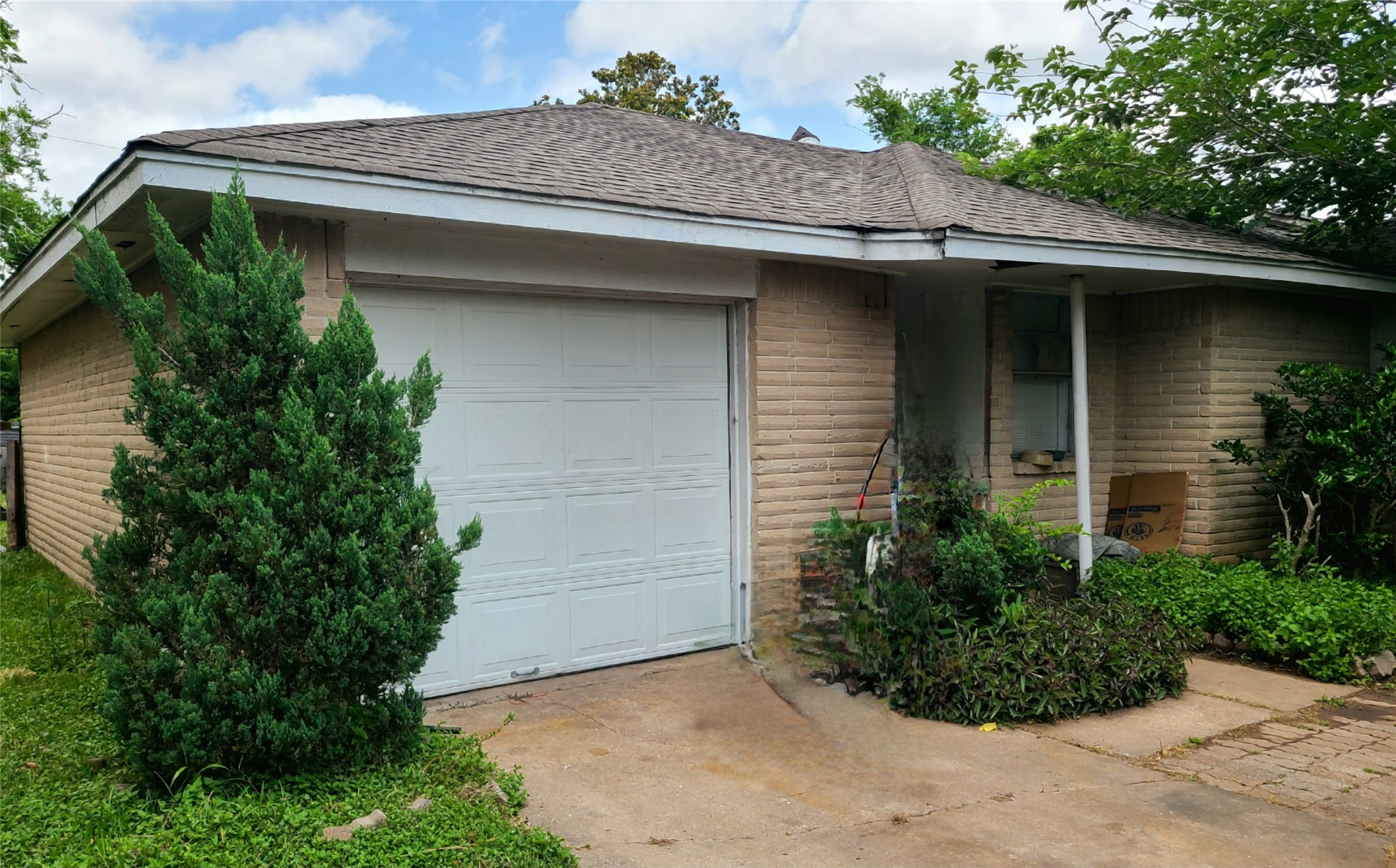 4826 Macridge Boulevard, Houston, TX, 77053 | 10441779 | Realty Texas LLC