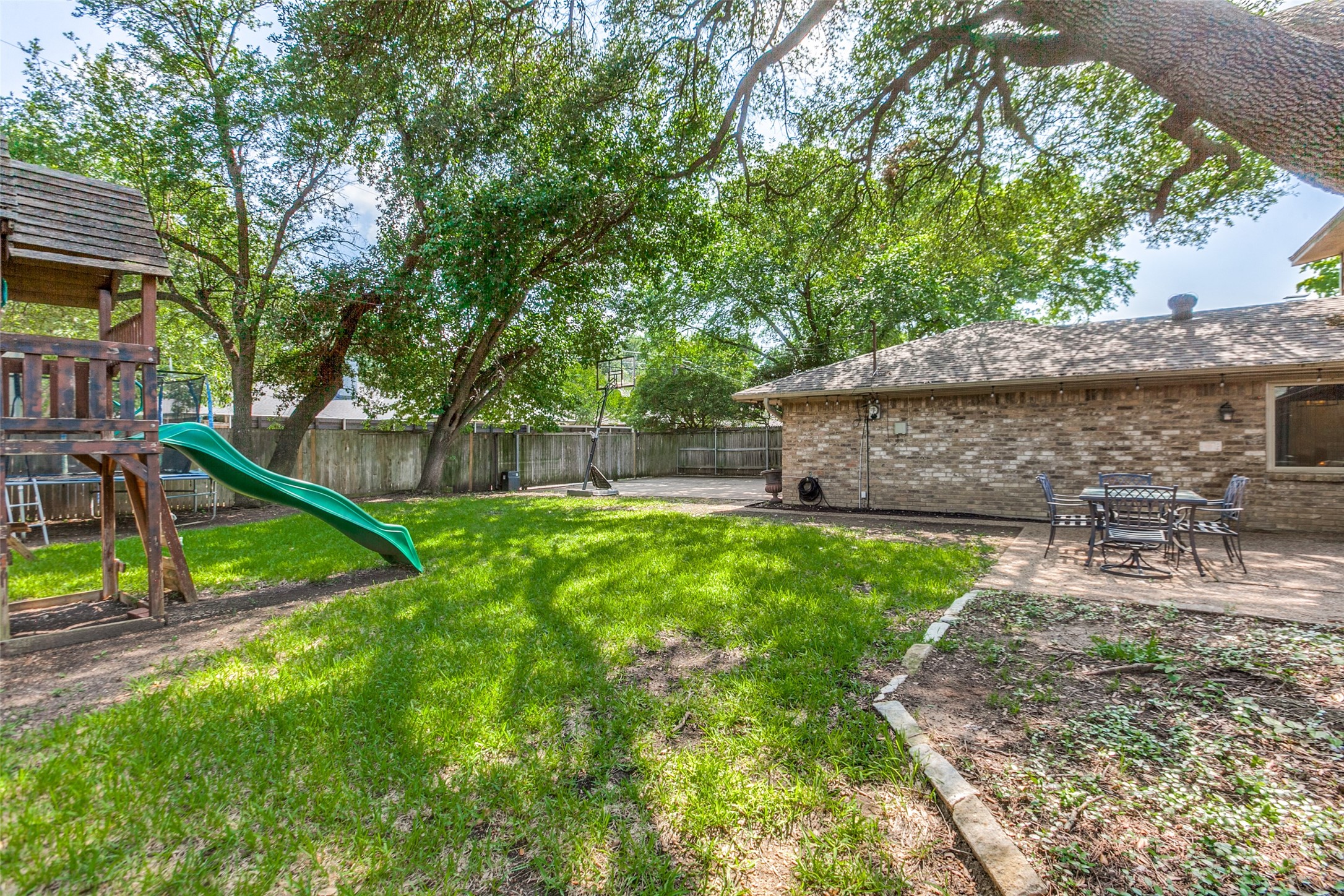 9334 Seagrove Drive , Dallas, TX, 75243 | 20940140 | Realty Texas LLC