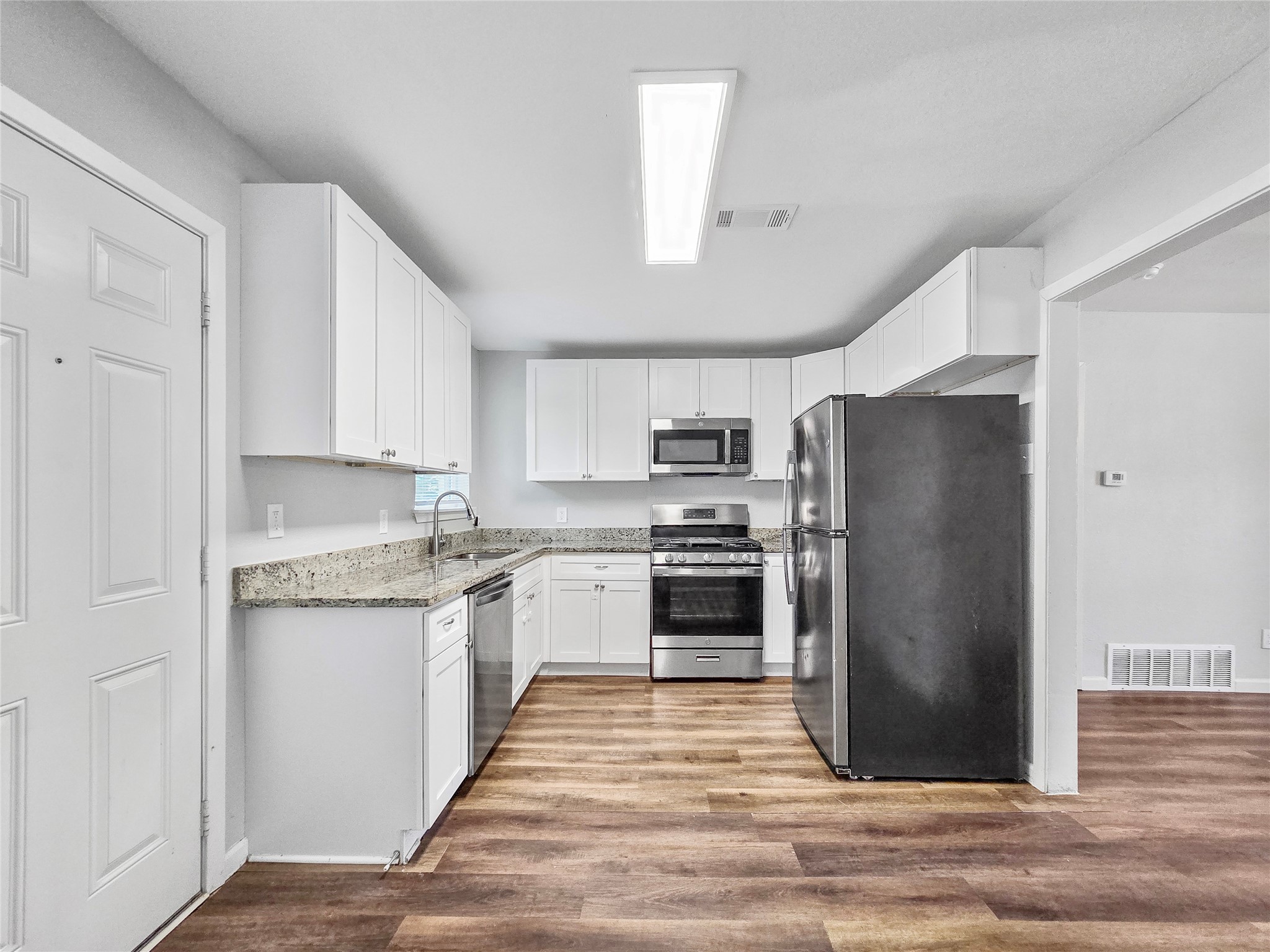 2035 San Francisco Drive , Dallas, TX, 75228 | 20941849 | Realty Texas LLC