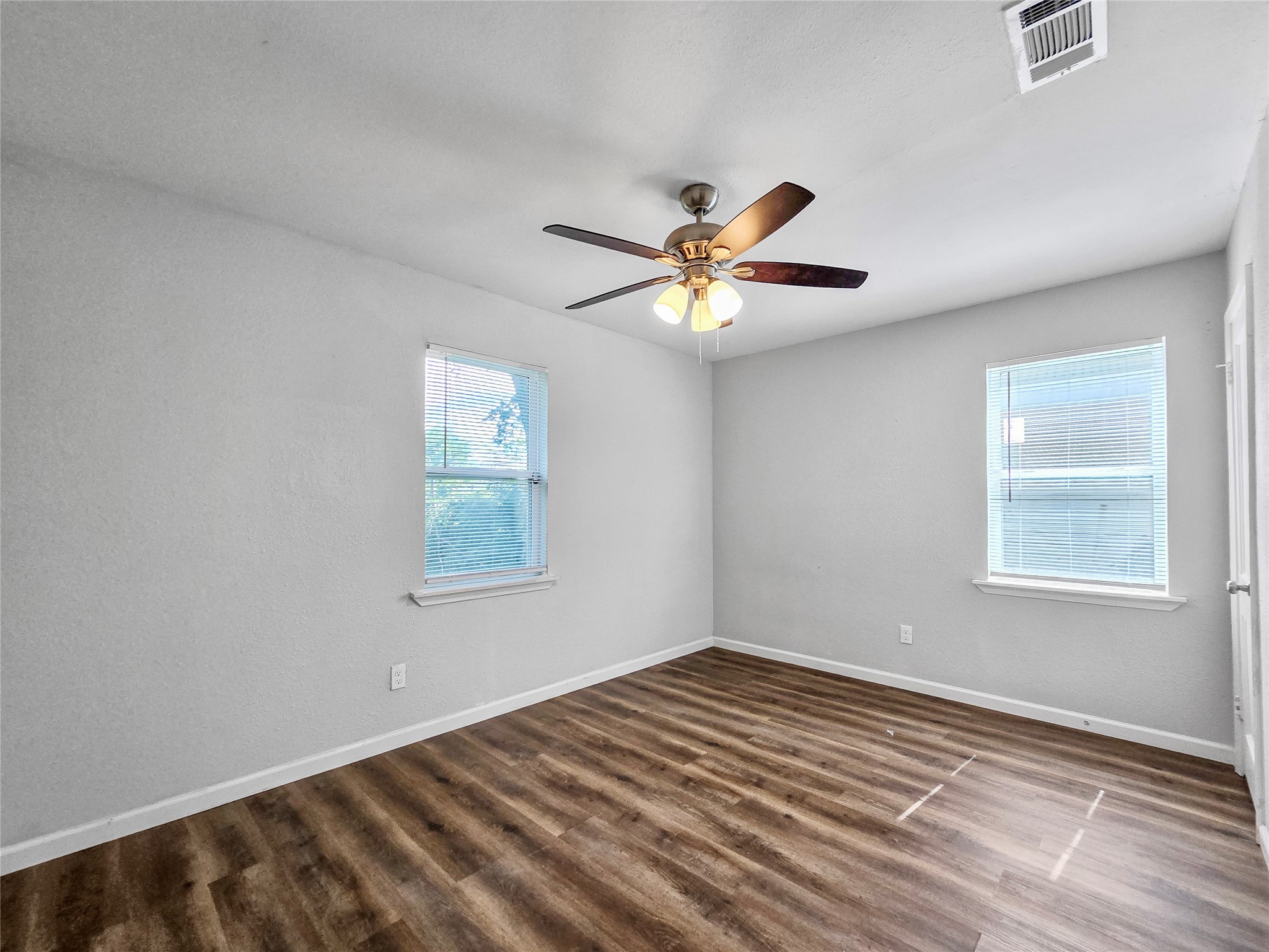 2035 San Francisco Drive , Dallas, TX, 75228 | 20941849 | Realty Texas LLC