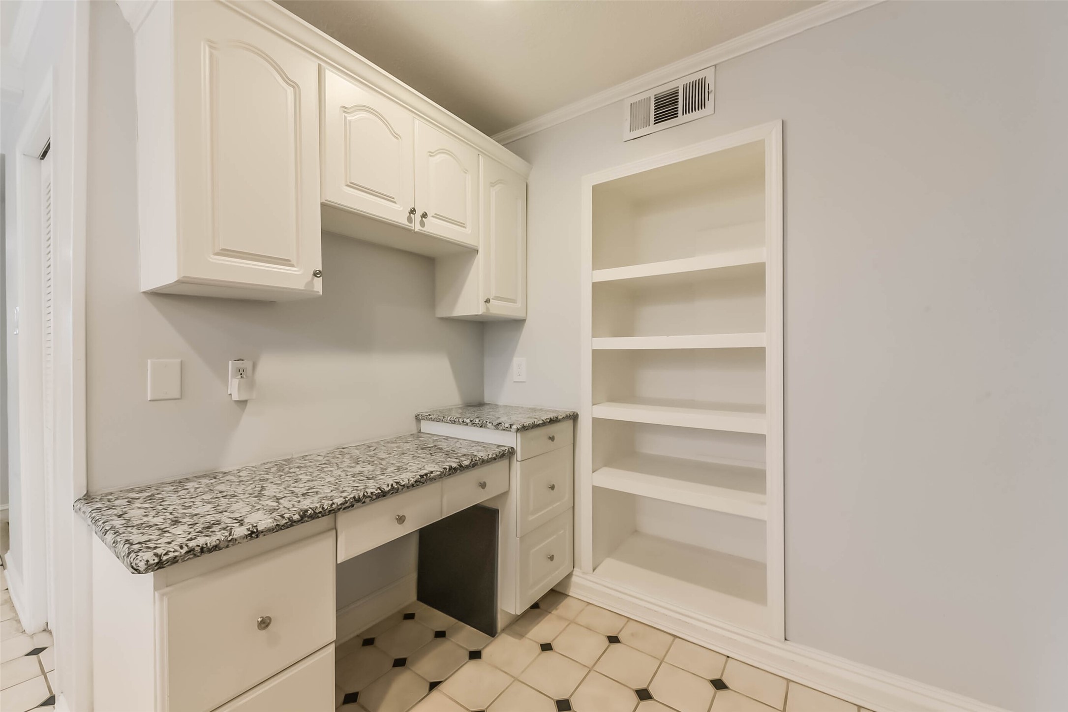 4606 Richmond Avenue , Houston, TX, 77027 | 16950706 | Realty Texas LLC