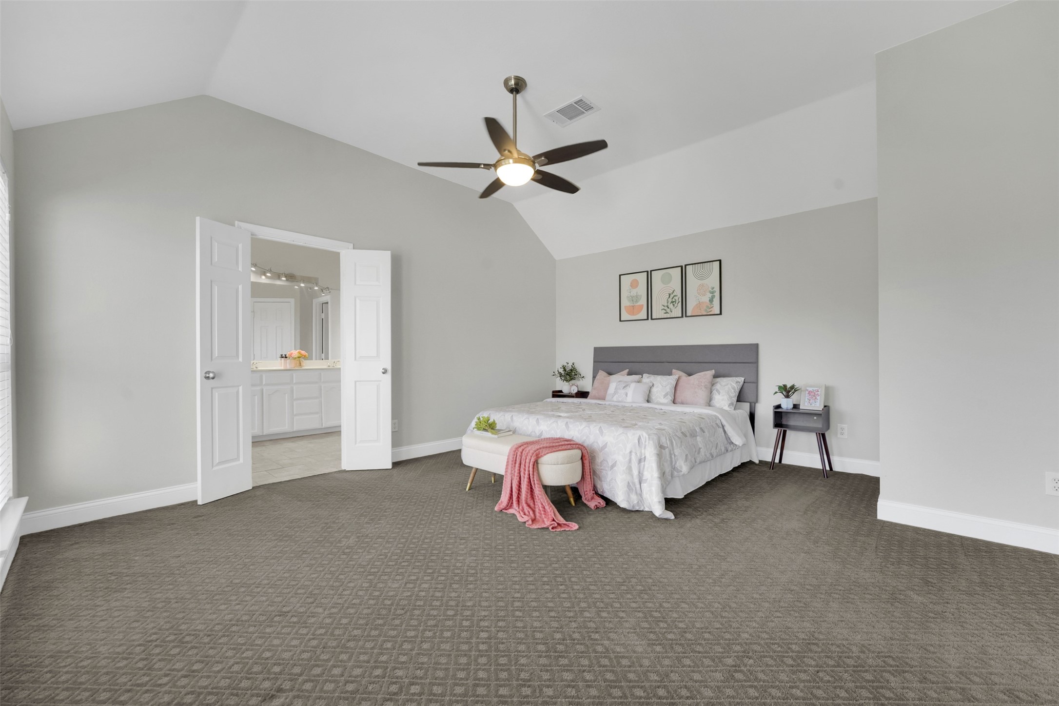 3925 Wisteria Lane , Haltom City, TX, 76137 | 20941900 | Realty Texas LLC