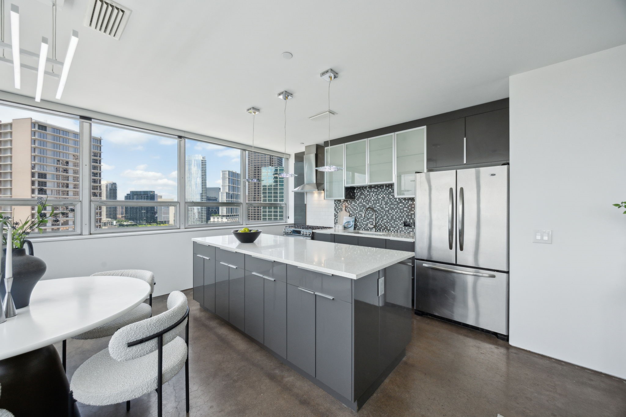 511 N Akard Street 1501 , Dallas, TX, 75201 | 20934367 | Realty Texas LLC