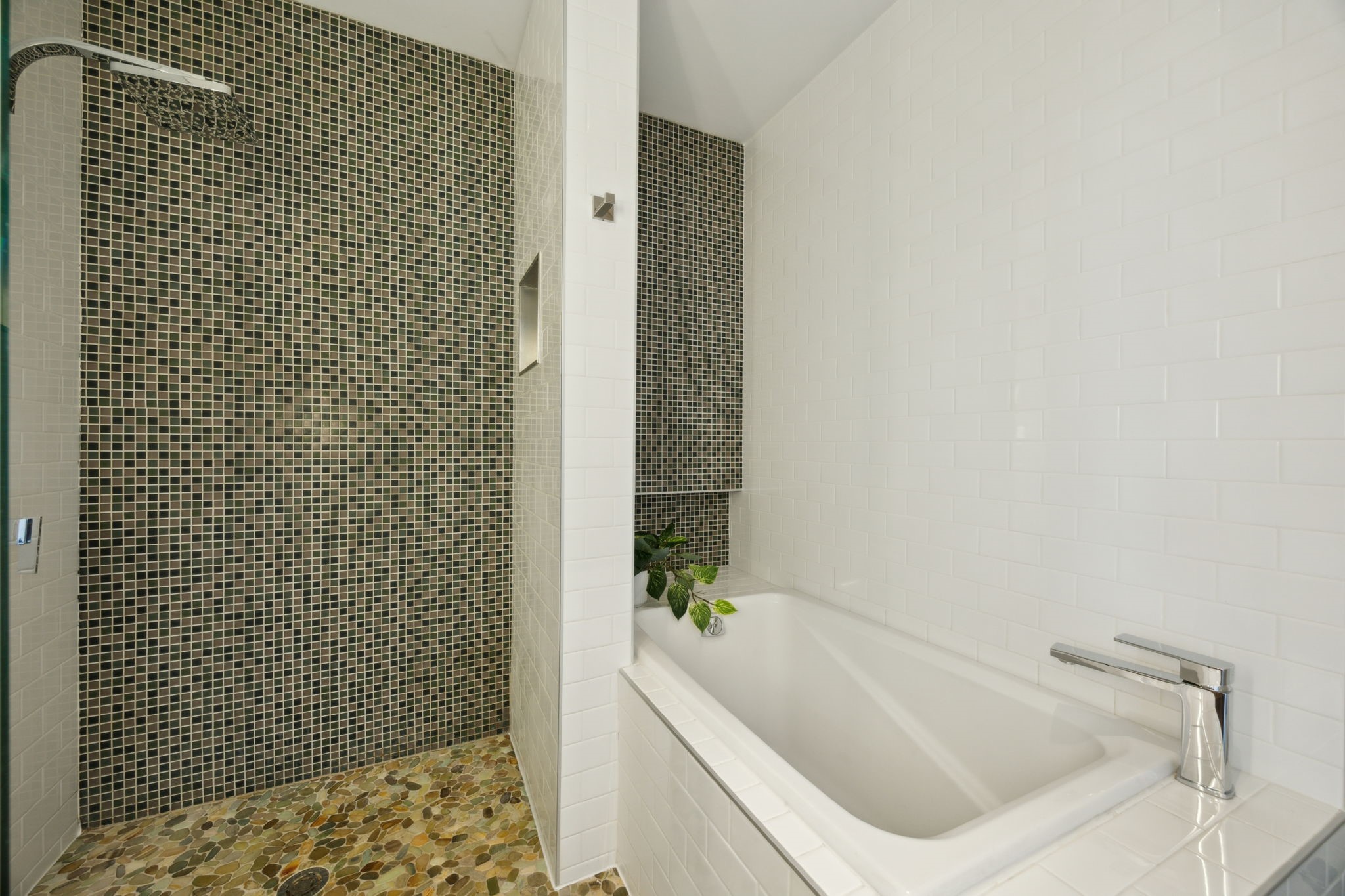 511 N Akard Street 1501 , Dallas, TX, 75201 | 20934367 | Realty Texas LLC