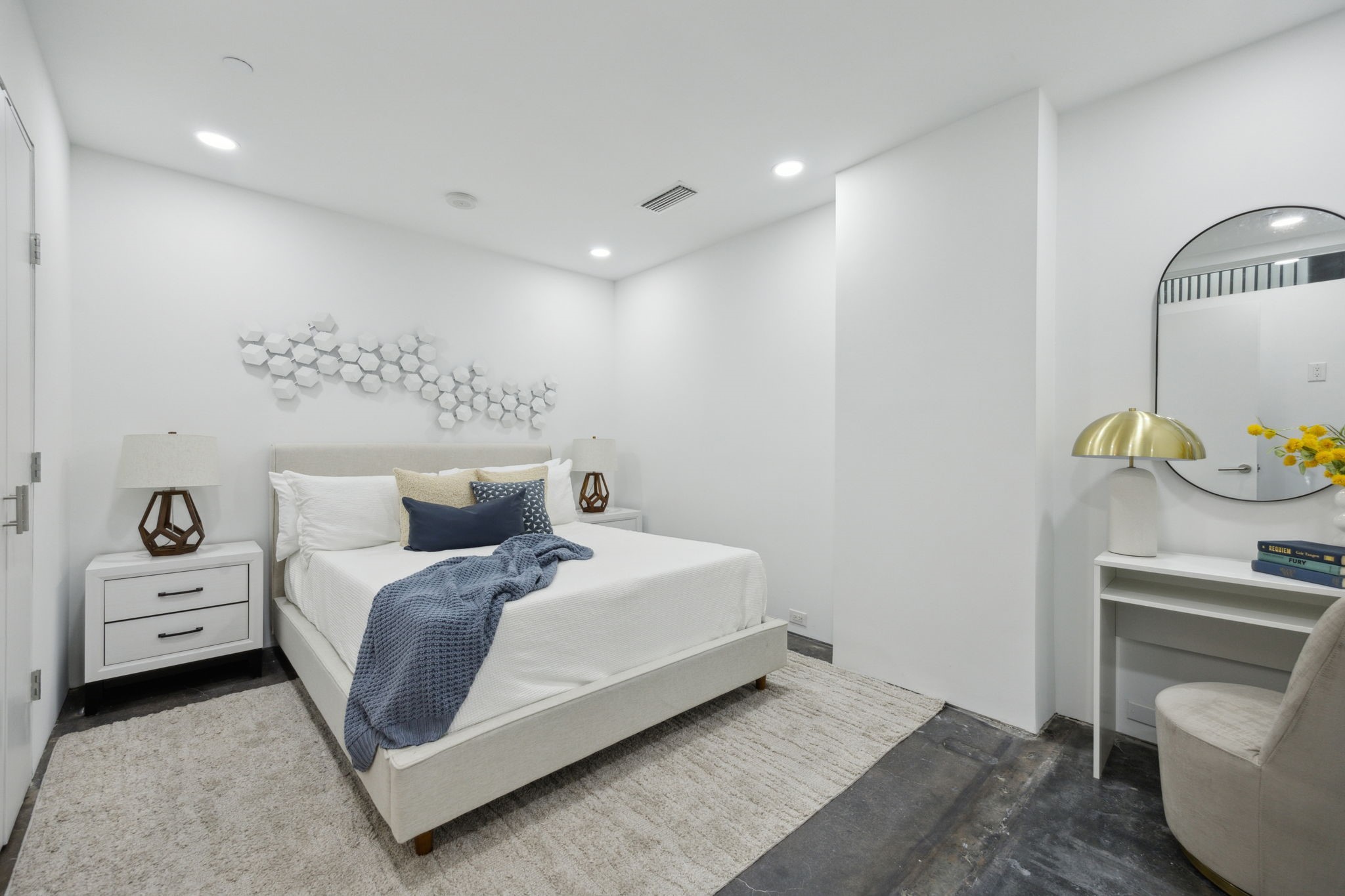 511 N Akard Street 1501 , Dallas, TX, 75201 | 20934367 | Realty Texas LLC