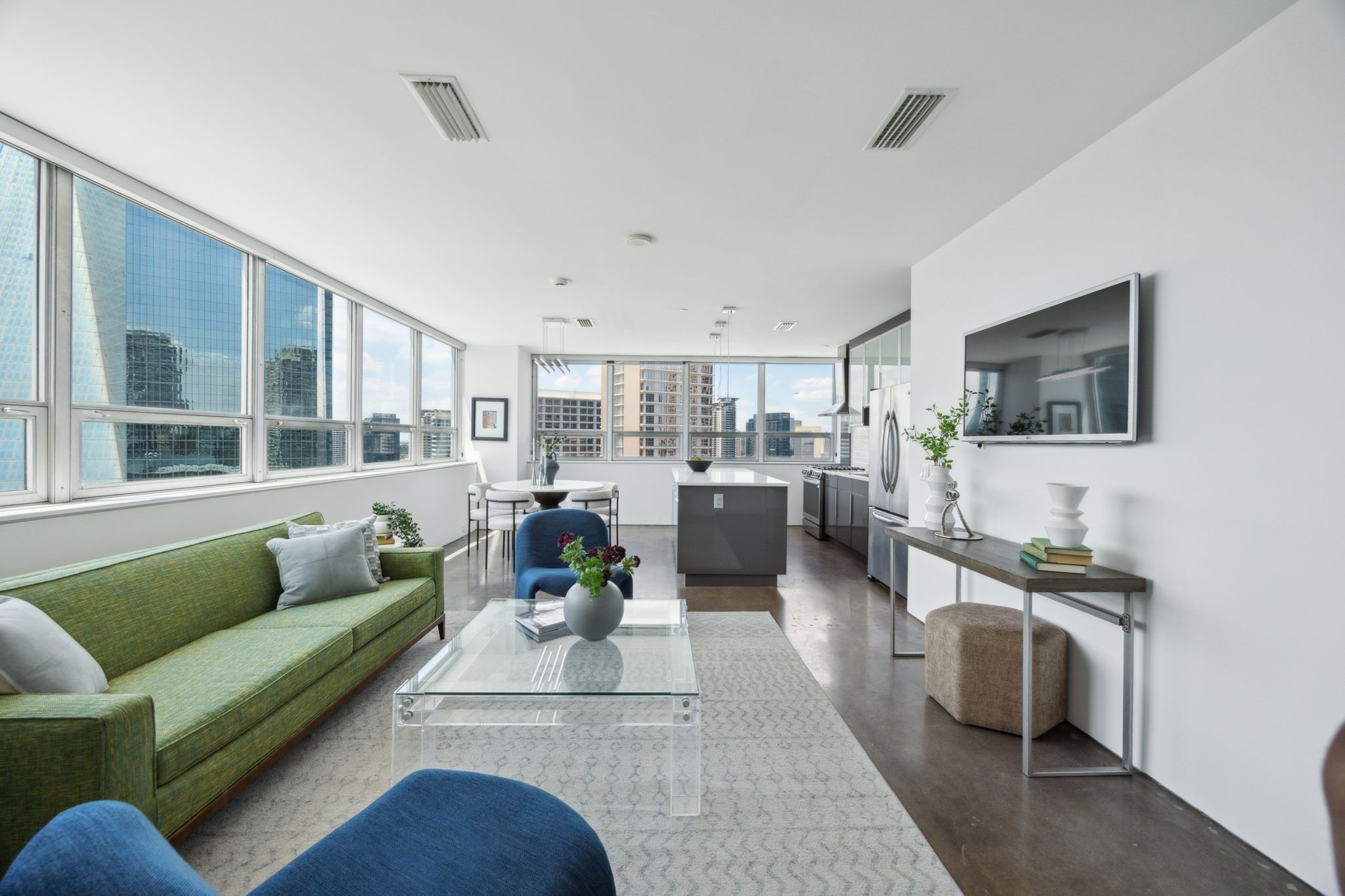 511 N Akard Street 1501 , Dallas, TX, 75201 | 20934367 | Realty Texas LLC