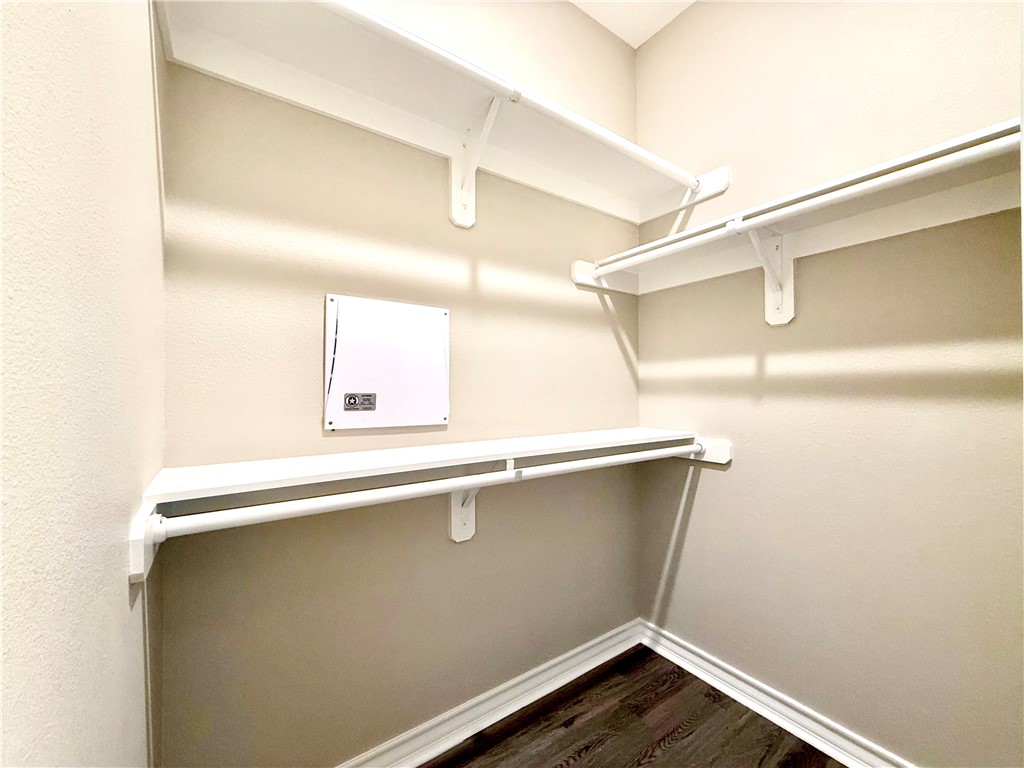 1108 N Staples Street , Corpus Christi, TX, 78401 | 459383 | Realty Texas LLC