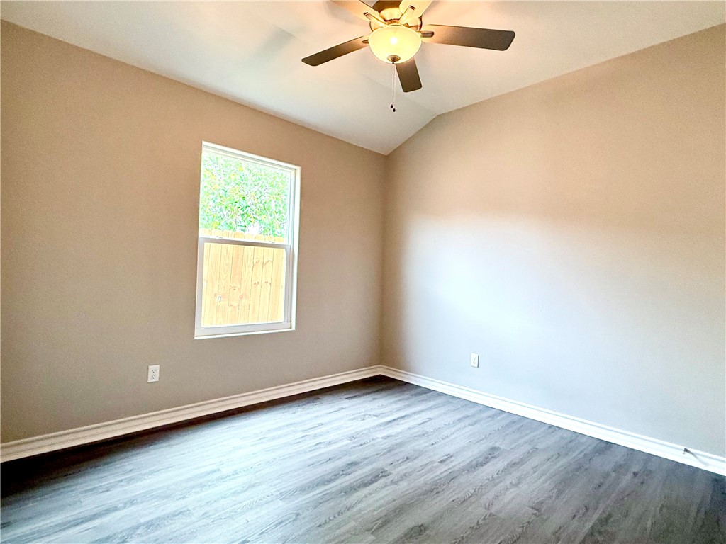 1108 N Staples Street , Corpus Christi, TX, 78401 | 459383 | Realty Texas LLC
