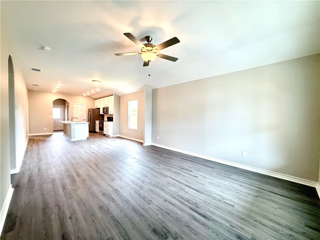 1108 N Staples Street , Corpus Christi, TX, 78401 | 459383 | Realty Texas LLC