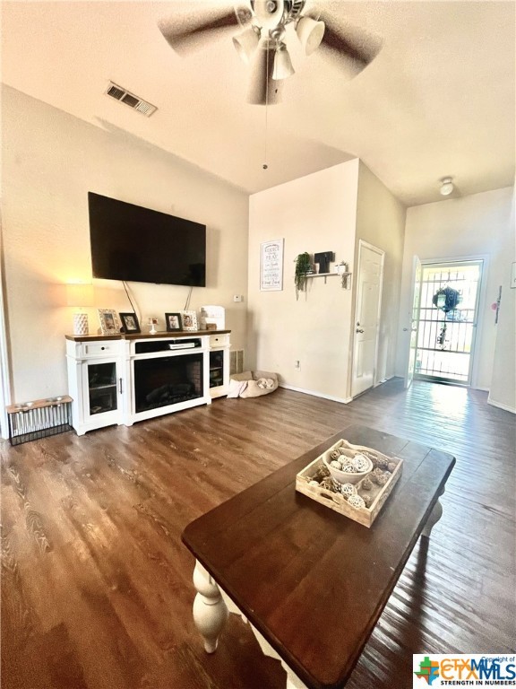 100 Calcite Lane , Jarrell, TX, 76537 | 580538 | Realty Texas LLC