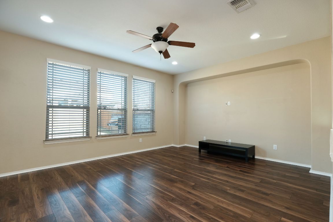1244 Yellow Iris Road , Leander, TX, 78641 | 8624038 | Realty Texas LLC