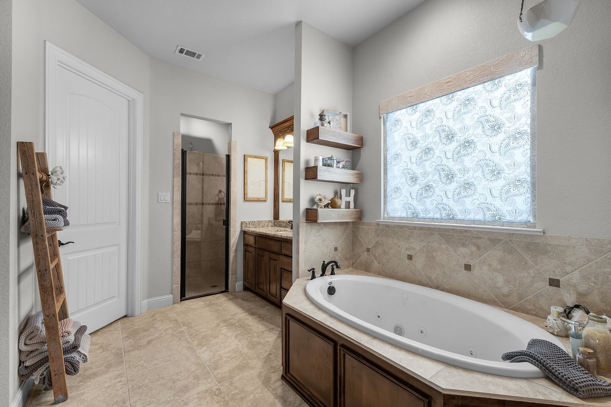 228 Parc Oaks Drive , Aledo, TX, 76008 | 20940629 | Realty Texas LLC