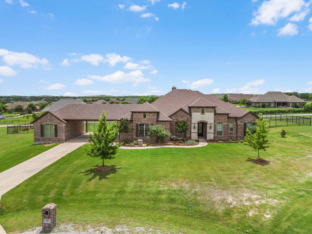 228 Parc Oaks Drive , Aledo, TX, 76008 | 20940629 | Realty Texas LLC