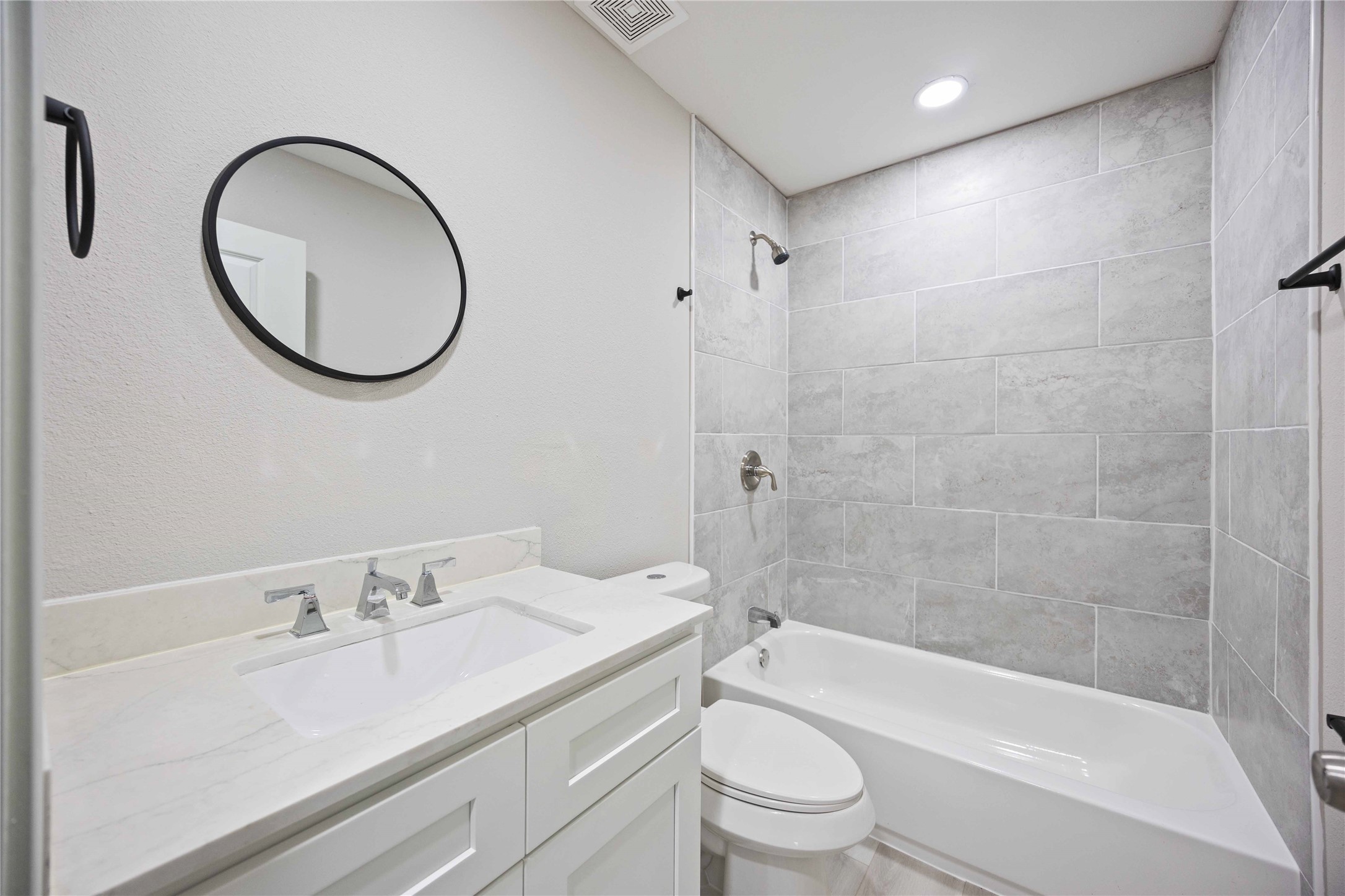 4114 Hoffman Street , Houston, TX, 77026 | 35714528 | Realty Texas LLC