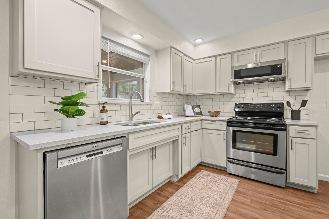 12214 Scribe Drive, Austin, TX, 78759 | 7424892 | Realty Texas LLC