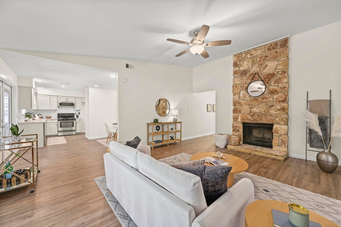 12214 Scribe Drive, Austin, TX, 78759 | 7424892 | Realty Texas LLC