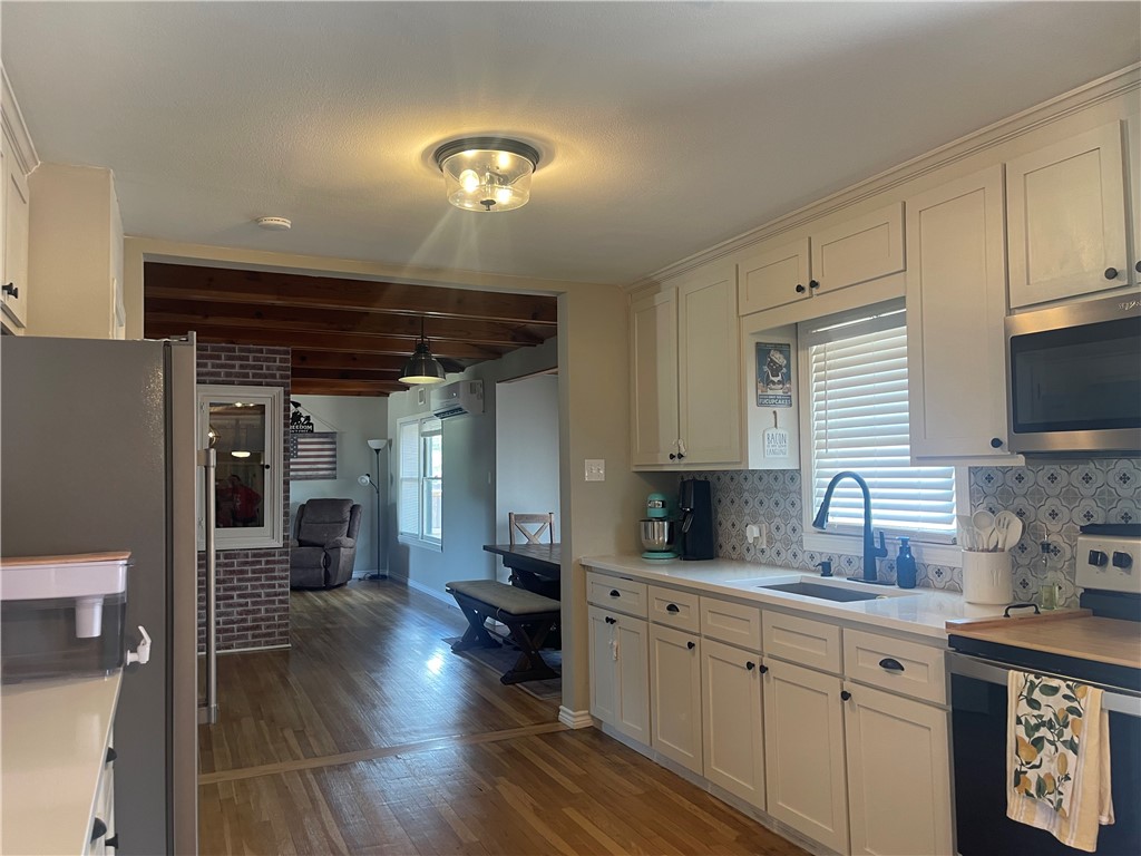 721 S 8th Street , Kingsville, TX, 78363 | 459397 | Realty Texas LLC