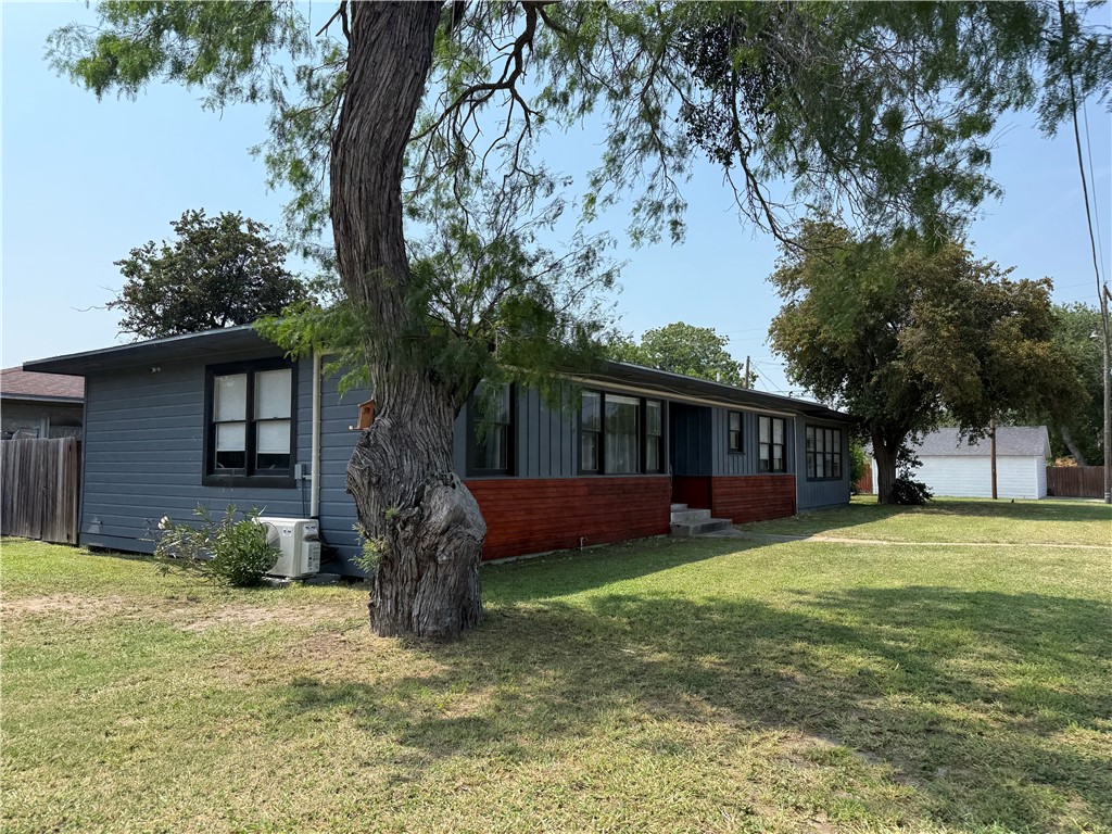 721 S 8th Street , Kingsville, TX, 78363 | 459397 | Realty Texas LLC