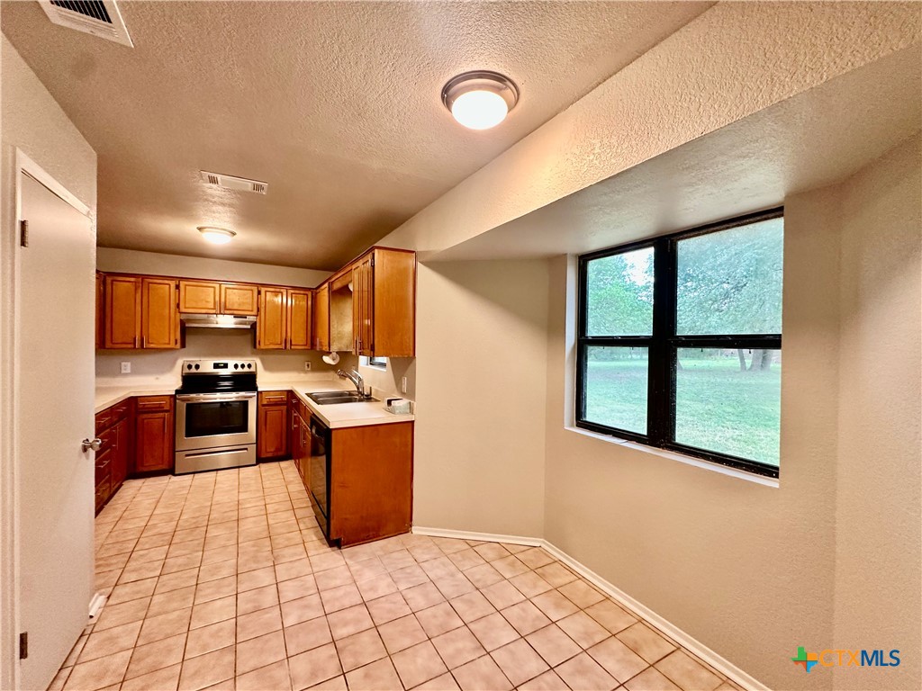 677 County Road 3081 , Lampasas, TX, 76550 | 579376 | Realty Texas LLC