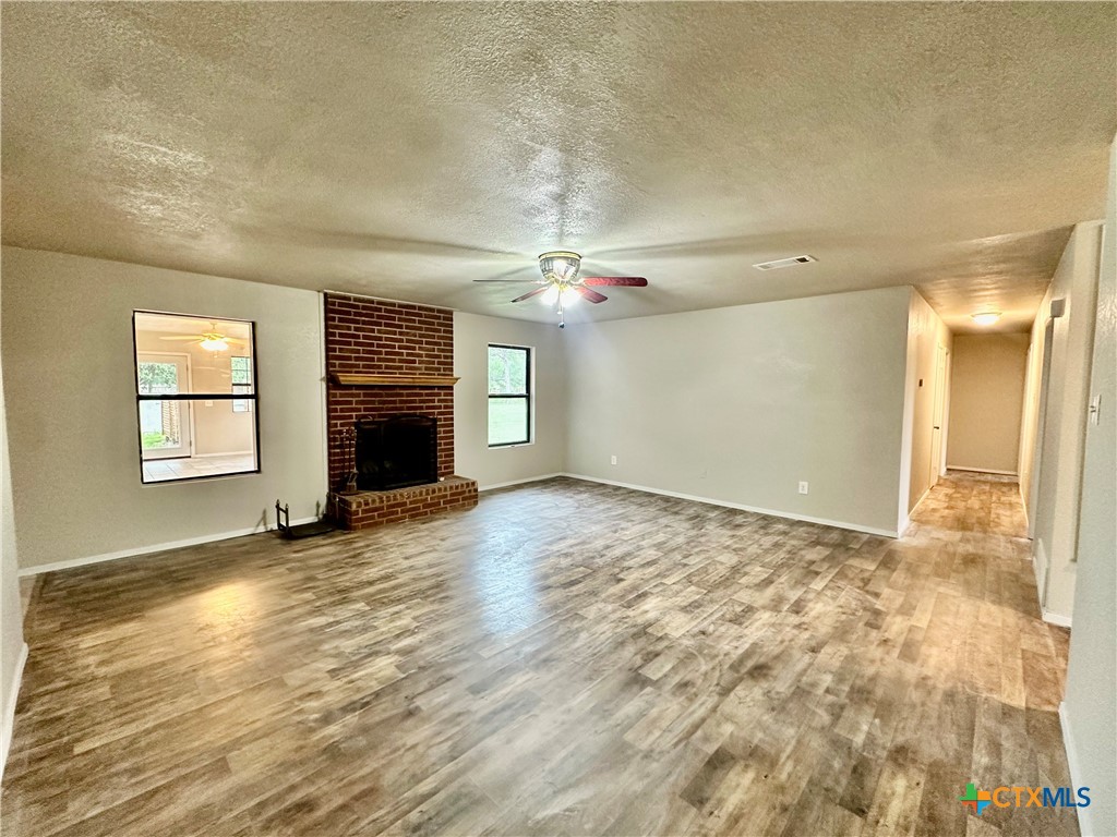 677 County Road 3081 , Lampasas, TX, 76550 | 579376 | Realty Texas LLC