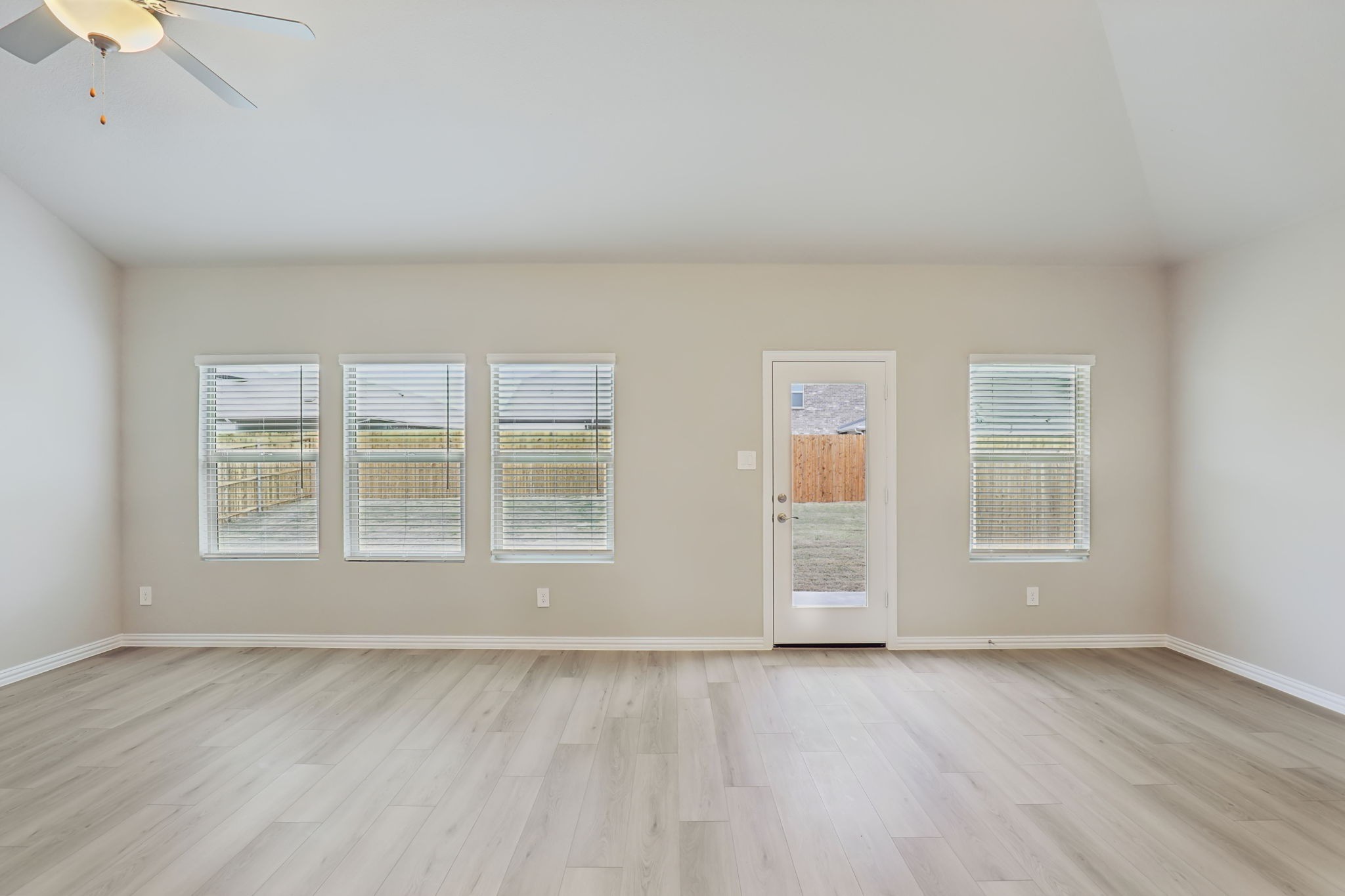 2227 Zephyr Drive , Princeton, TX, 75407 | 20935648 | Realty Texas LLC