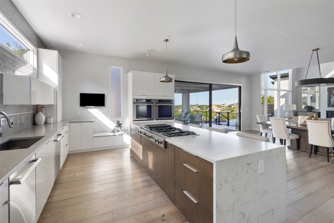 2551 Waymaker Way , Austin, TX, 78746 | 6151132 | Realty Texas LLC